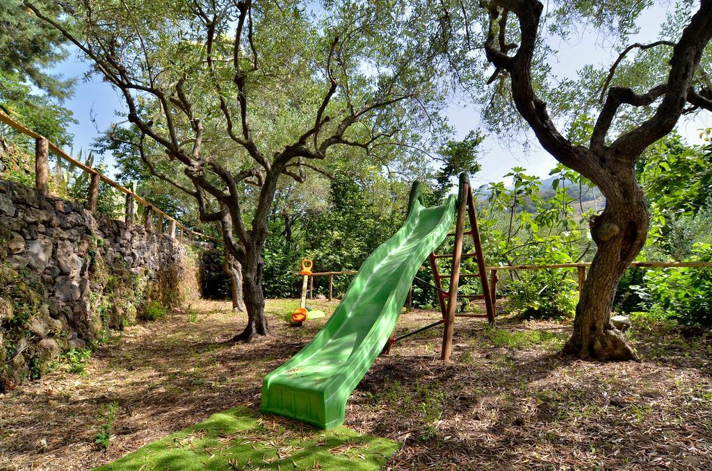 Agriturismo Etna-Mare Piedimonte Etneo Ngoại thất bức ảnh