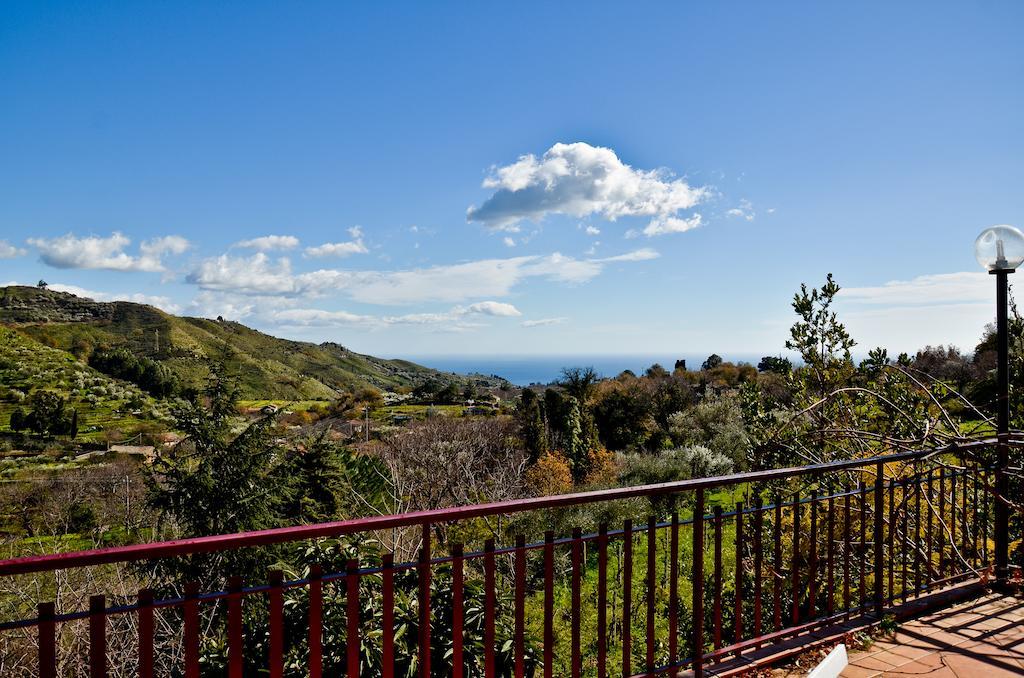 Agriturismo Etna-Mare Piedimonte Etneo Ngoại thất bức ảnh