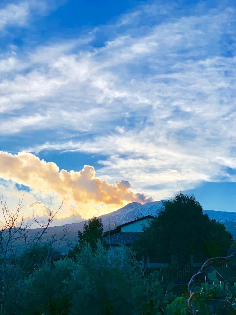 Agriturismo Etna-Mare Piedimonte Etneo Ngoại thất bức ảnh